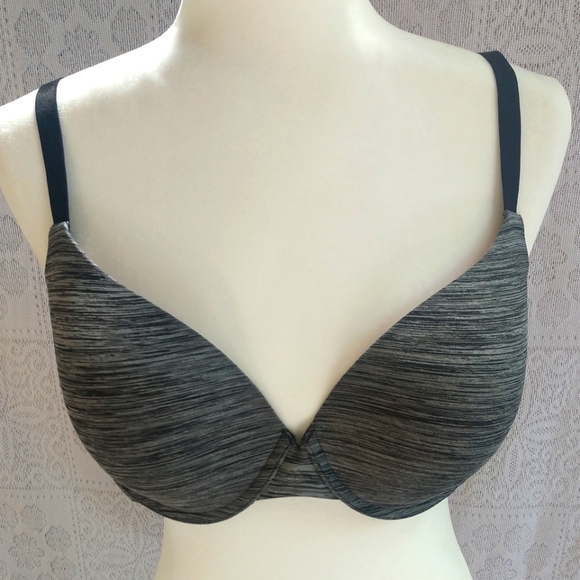 Victoria's Secret Grey Uplift Semi Demi Bra 38D